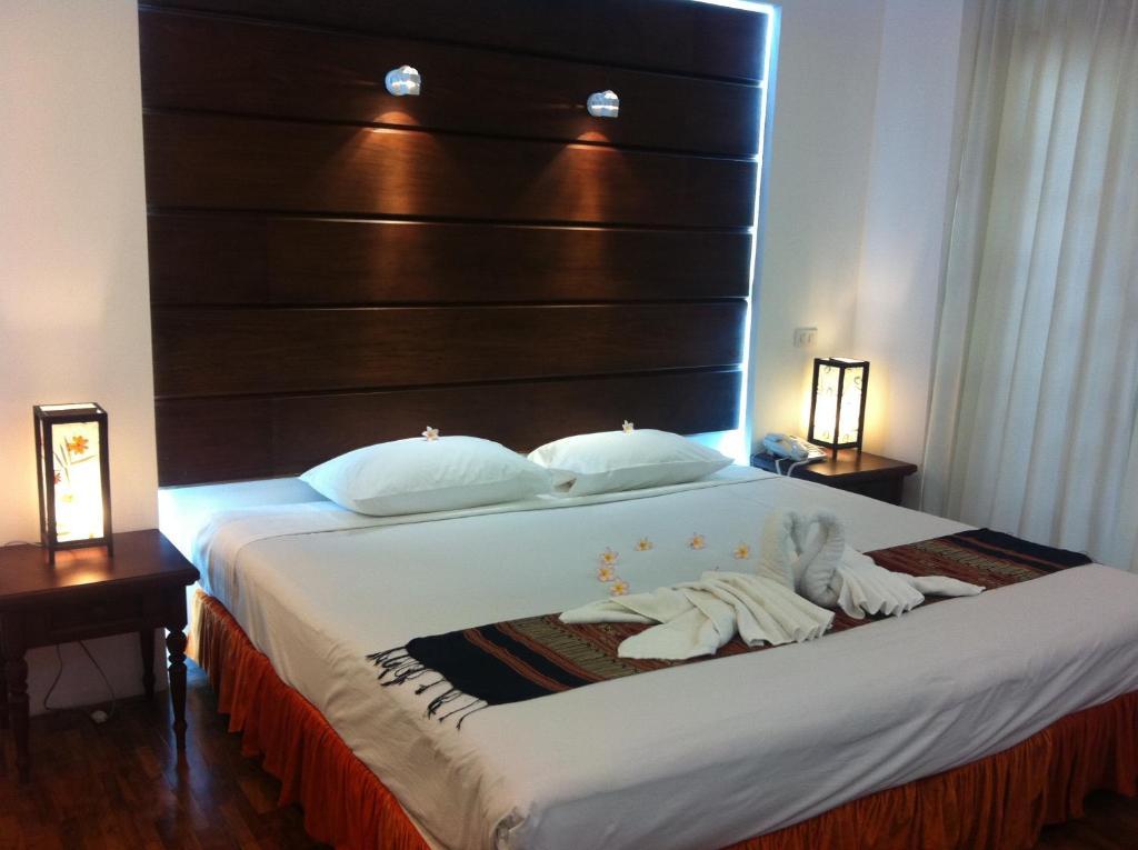 Capital Hotel Luang Prabang Room photo