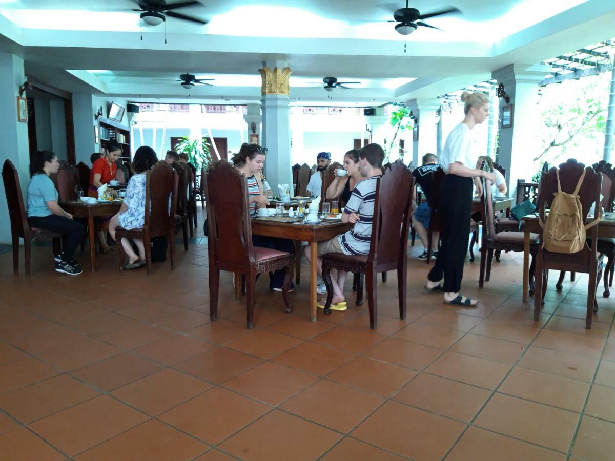 Capital Hotel Luang Prabang Exterior photo